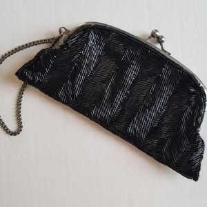NWOT The Limited Little Black Bugle Beaded Wristlet w Chain & Kiss Lock